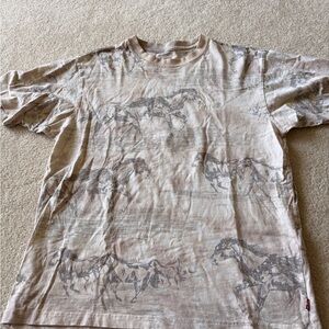 Levi’s Men's tie dye Graphic T-Shirt - wild horses- Small